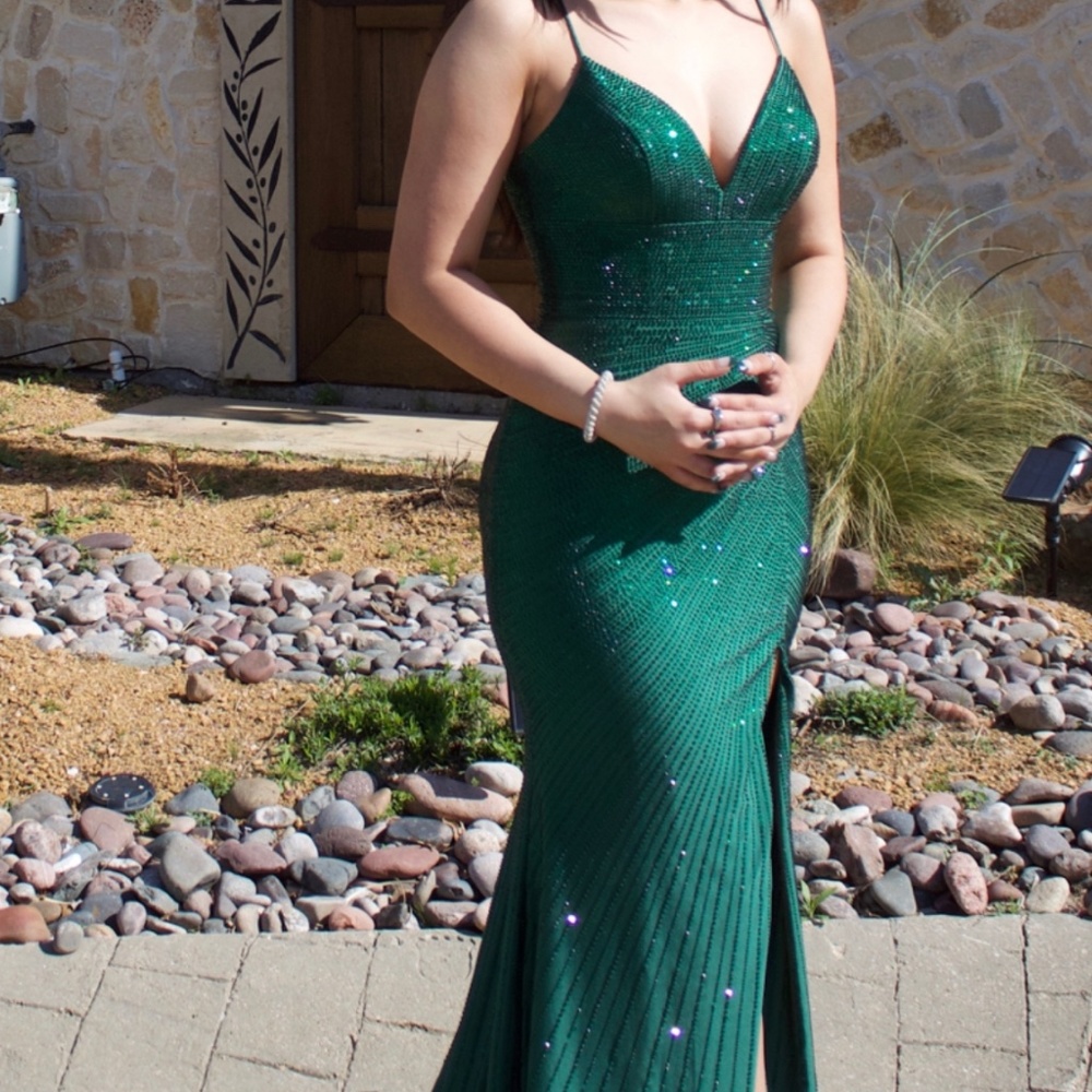 Sherri Hill Prom Dress size 6 Emerald Green current season, worn for pictures
